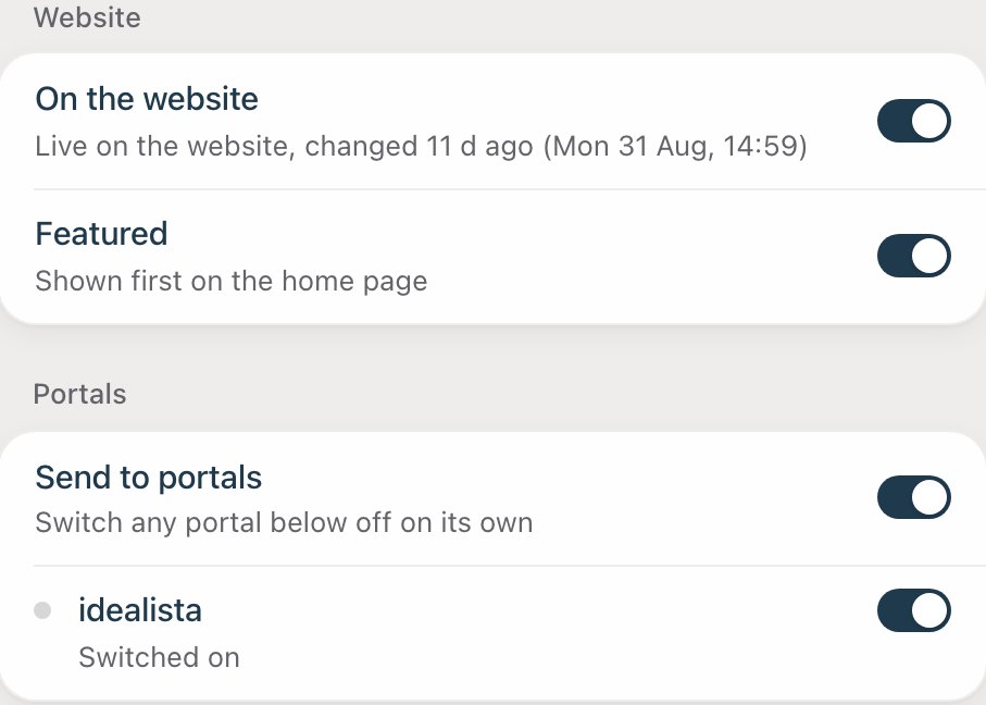 A property’s status, website and portal switches in the CRM.